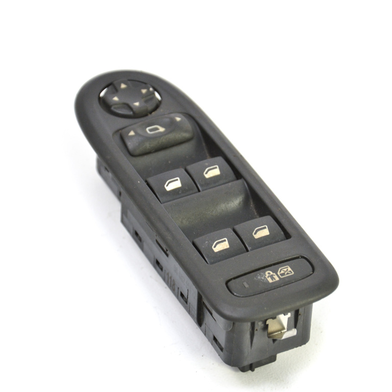 Panou Comanda Geamuri Electrice Peugeot 508 2010-2023 Fata Stanga 96662118Zd, 96 662 118 Zd, 96 662 118, 96662118, 30170377 Bitron