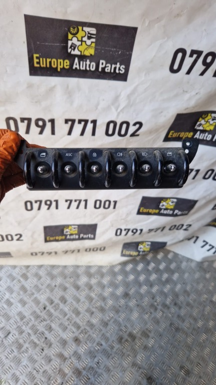Panou comanda geamuri Mini Cooper an 2003 motor 1.6 B16A cod 6917989