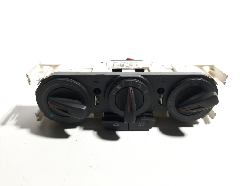 Panou comenzi ac, cod 6J0820045 ,Seat Ibiza 5 (6J5) id:451064
