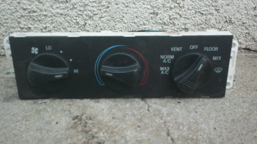 Panou comenzi aer conditionat Ford Probe 2 in stare foarte buna