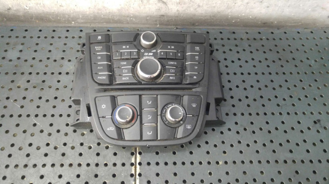 Panou control multifunctional opel meriva b s10 13346041 13346092 13288072 28246571 28273777 28265970