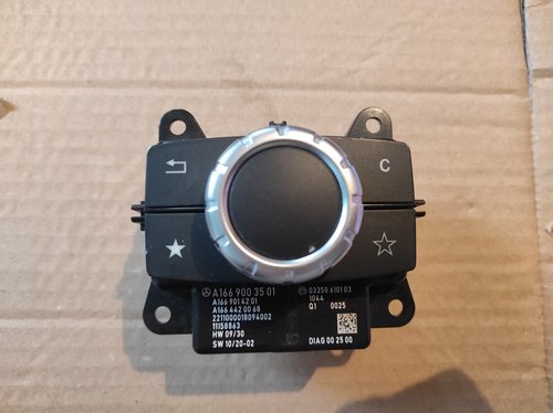 Panou control multimedia Mercedes ML W166 (2012-2019) cod A1669003501 / A1669014201