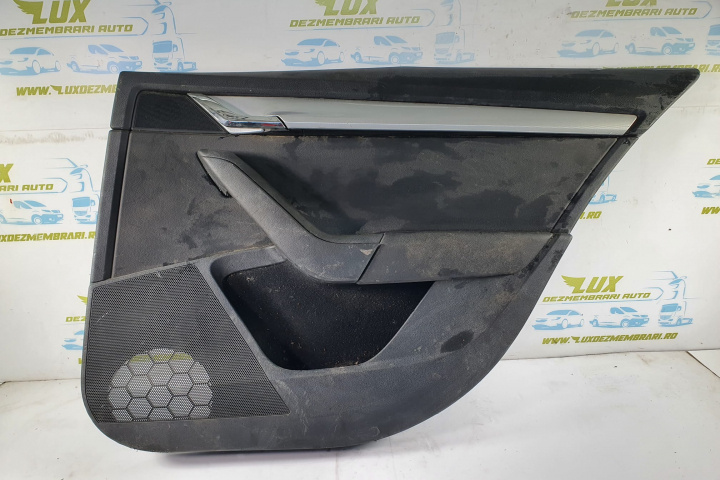 Panou fata de portiera dreapta spate 5e9867024m Skoda Octavia 3 [2013 - 2017]