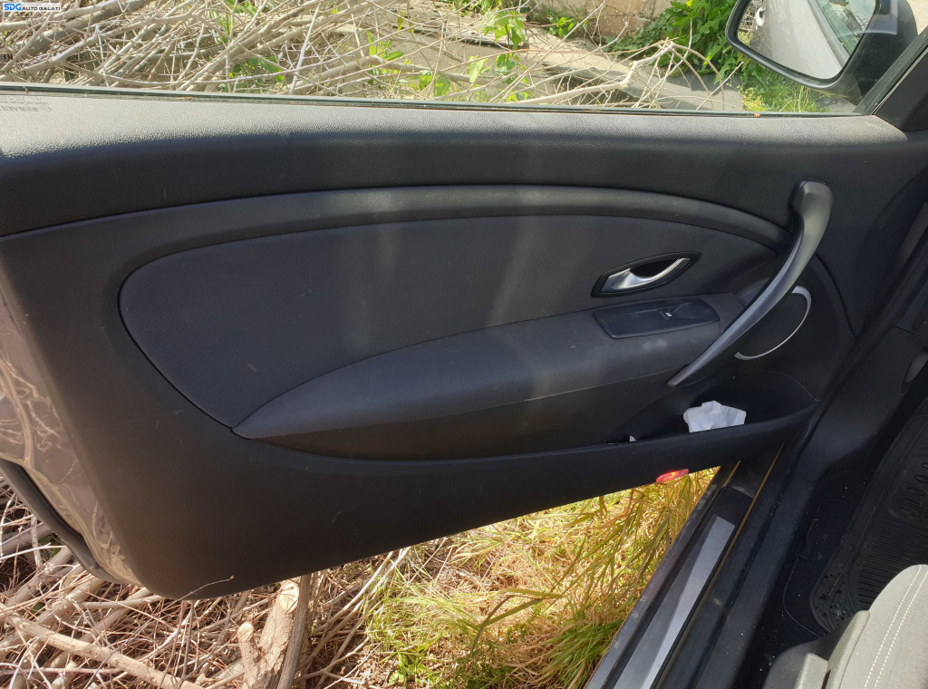 Panou Fata Usa Interior Textil Tapiterie Portiera Stanga Renault Megane 3 Coupe 2 Usi 2008 - 2016 [K5766]