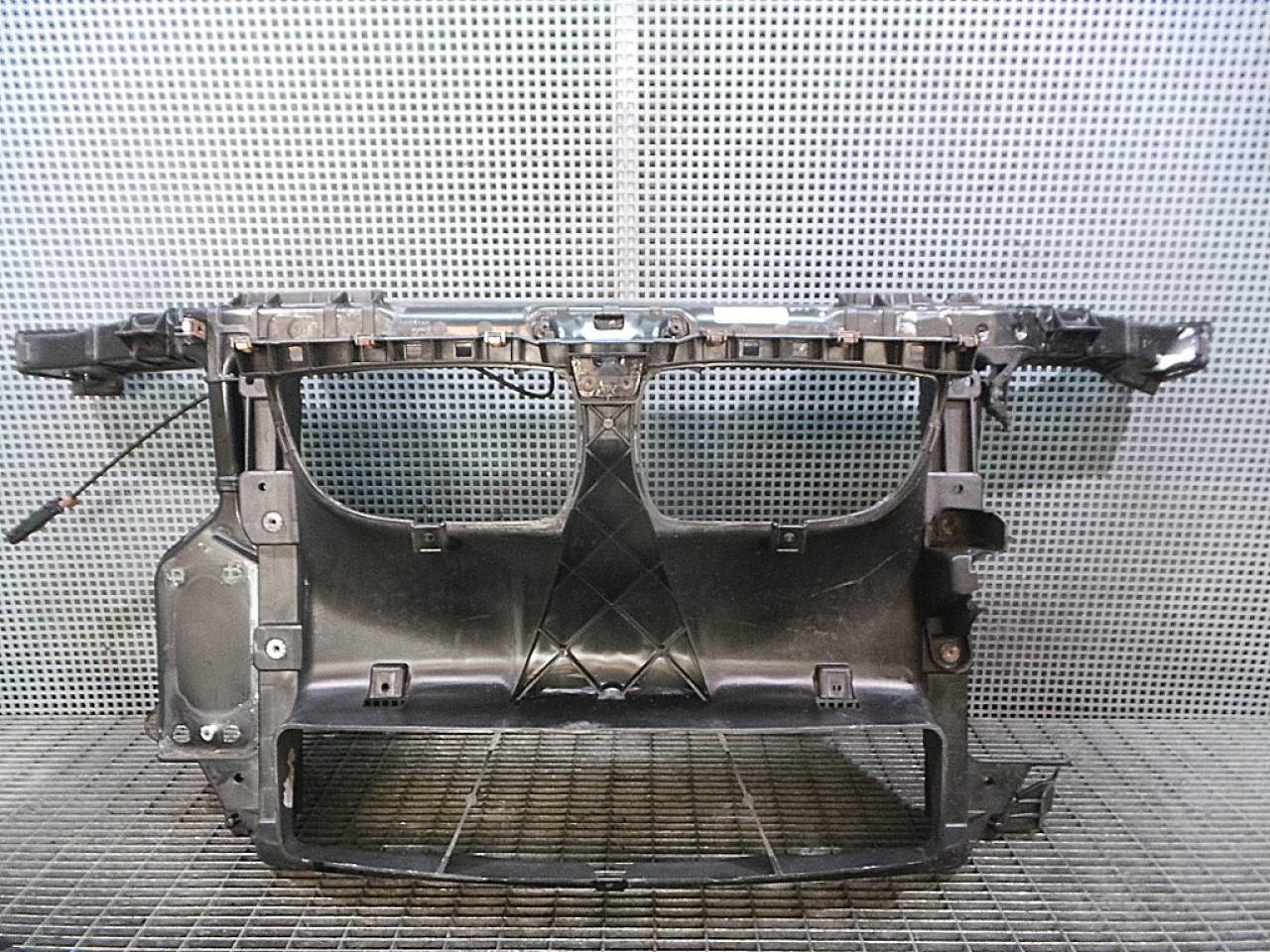 PANOU FRONTAL BMW SERIA 1 E 87 2.0 D - (2004 2007)