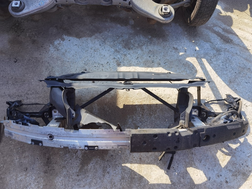 Panou frontal trager E60 E61
