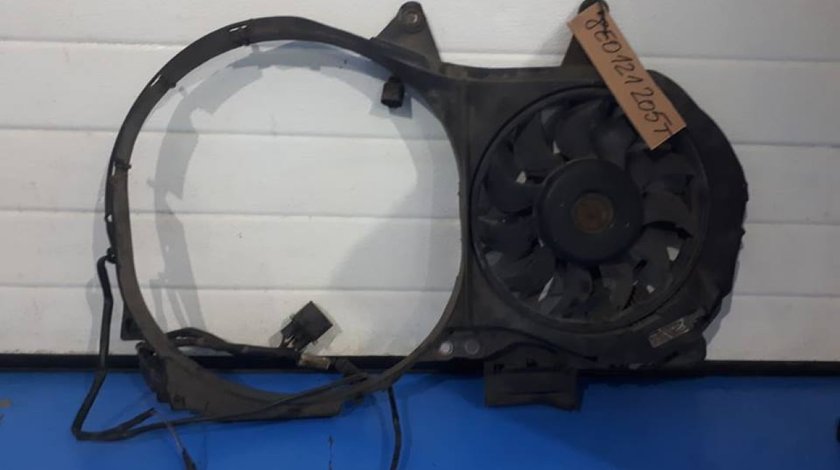 Panou GMV cu un ventilator Audi A4 B6 8E 8E0121205T 1.9/ 2.5 TDI 2000-2004