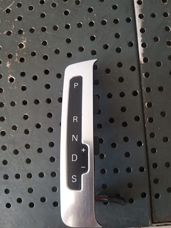 Panou indicator selector viteze audi a6 c6 4f 4f1713463b