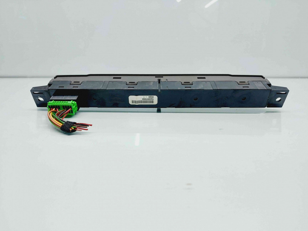 Panou media LAND ROVER RANGE ROVER SPORT (L320) [Fabr 2005-2009] YUL500570WUX