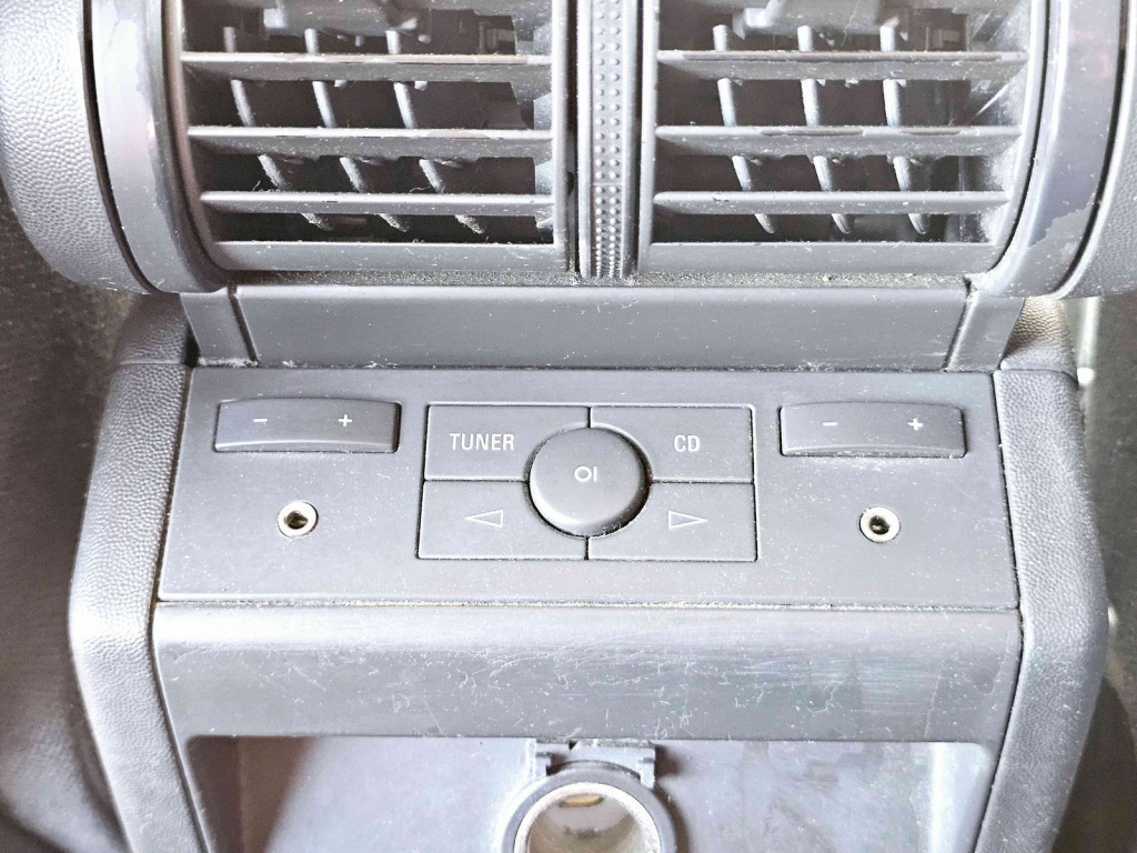 Panou media Opel Vectra C [Fabr 2003-2008] OEM