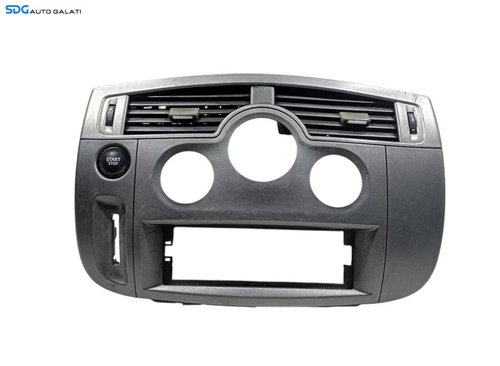 Panou Rama Consola Centrala cu Grila Grile Ventilatie Aerisire Renault Scenic 2 2003 - 2009 Cod 8200...