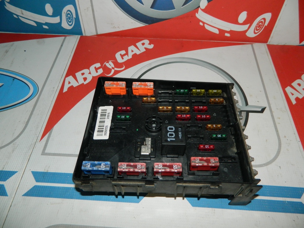 Panou siguranta VW Passat B7 3C0937125