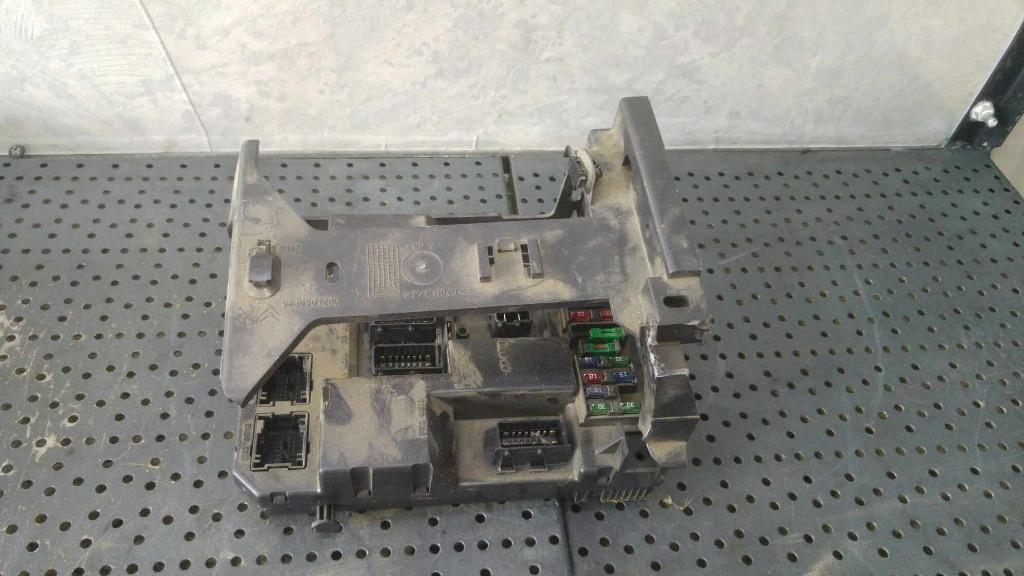 Panou sigurante 1.6 hdi peugeot 307 sw 9651196980a