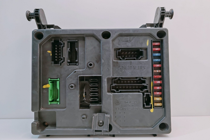 Panou Sigurante 7M3962258S / 1M2114B205CA Ford Galaxy [facelift] [2000 - 2006]