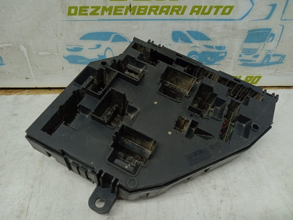 Panou sigurante 9264924-01 BMW Seria 7 F01/F02 [2008 - 2012]