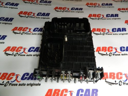 Panou sigurante Audi A3 8P cod: 1K0937124Q model 2008