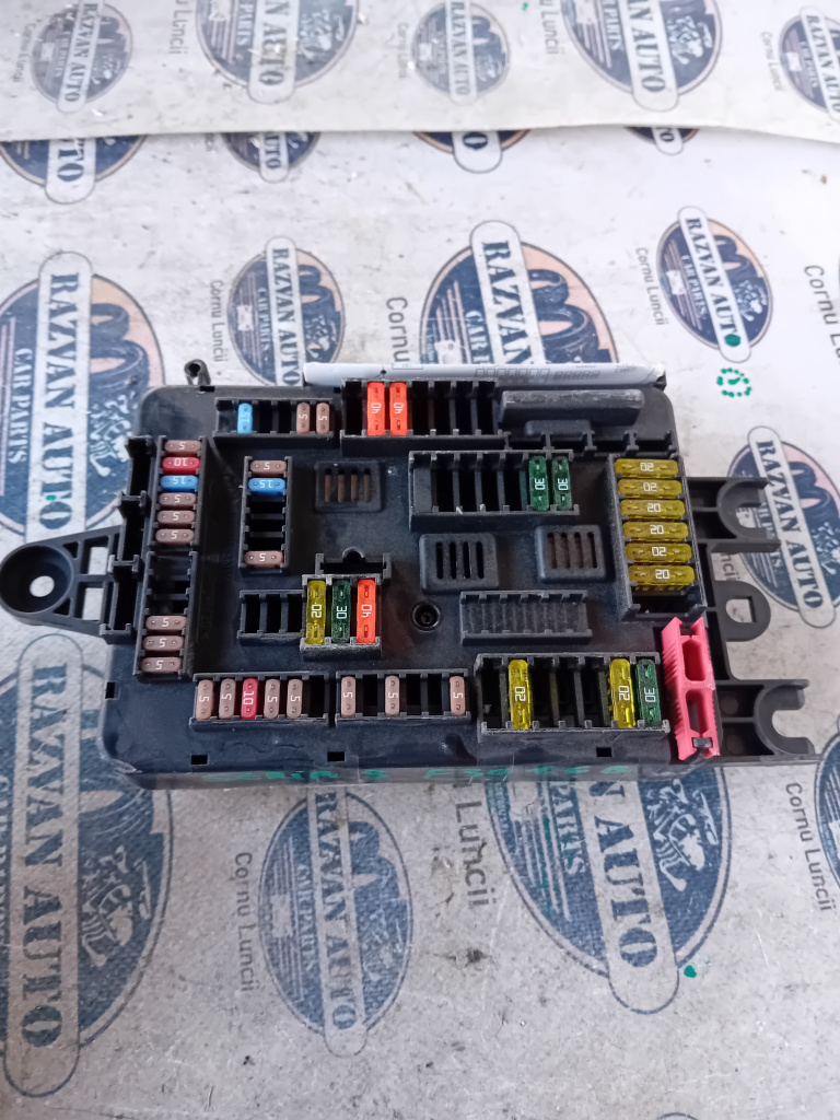 Panou sigurante BMW F30 1.6 Benzina 2013, 926111103