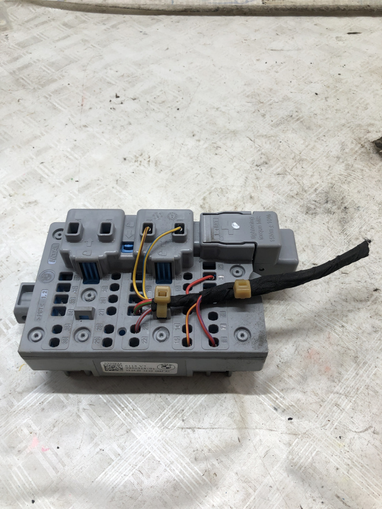 Panou sigurante BMW Seria 3 G20 2.0 Hybrid 2024, 935031401
