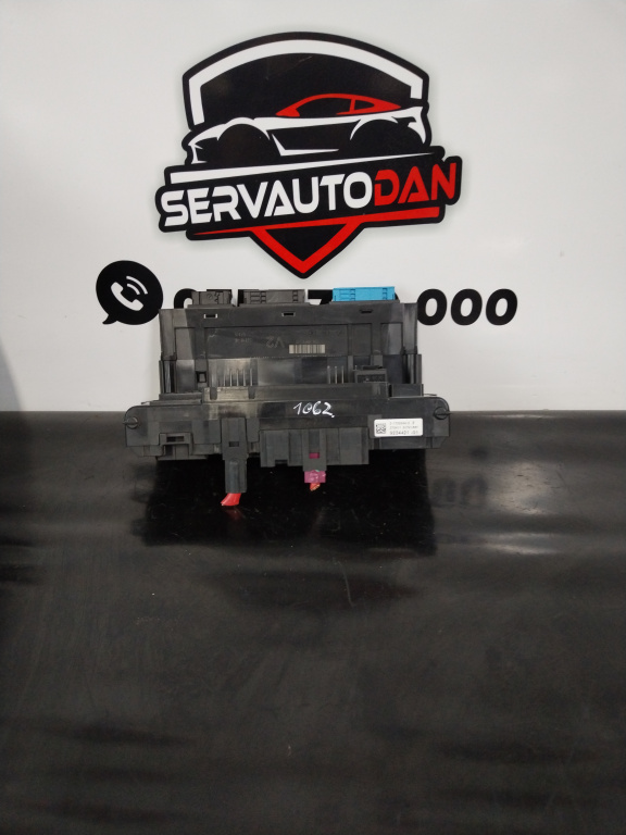Panou sigurante BMW Seria 5 (2010-2017) [F10] 2.0 Motorina 2011, 9234421-01