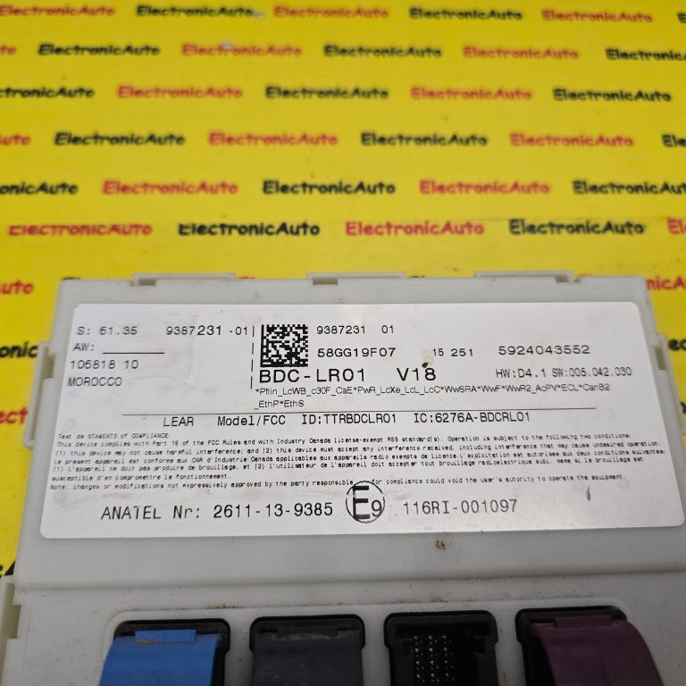 PANOU Sigurante BMW X1,F46, 61359387231 01, 9387231,
