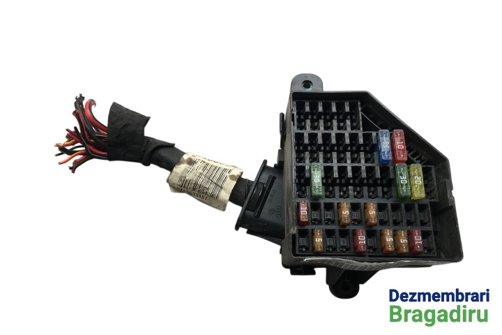 Panou sigurante bord Volkswagen VW Passat B6 [2005 - 2010] wagon 5-usi 2.0 TDI MT (170 hp) Cod motor: BMR
