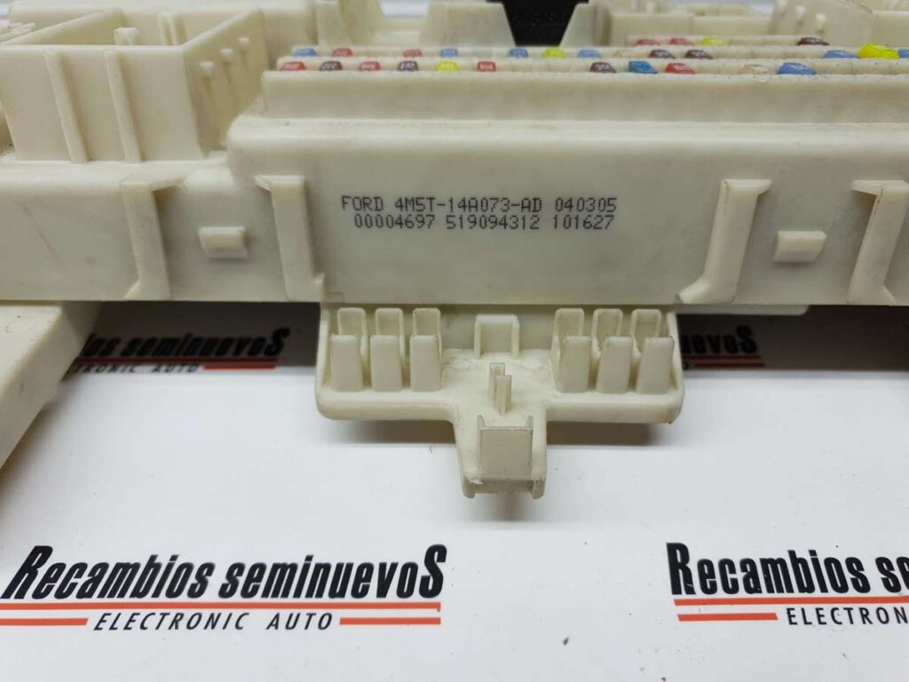 Panou sigurante FORD FOCUS 4M5T-14A073-AD / 4M5T 14A073 AD / 4M5T14A073AD / 5190943124M5T-14A073-AD / 4M5T 14A073 AD / 4M5T14A073AD / 519094312
