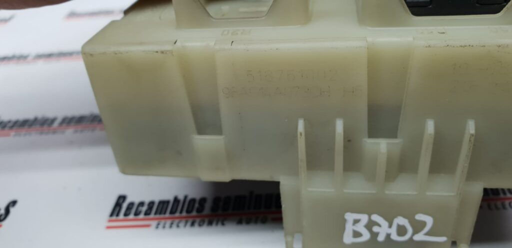 Panou sigurante FORD FOCUS 98AG14A073CH / 51876100298AG14A073CH / 518761002