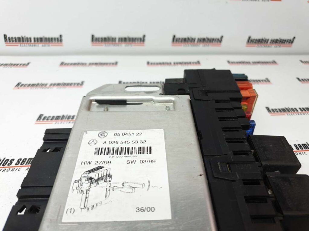 Panou sigurante MERCEDES-BENZ Class S A 026 545 53 32 / A0265455332 / 05 0451 22 / 05045122A 026 545 53 32 / A0265455332 / 05 0451 22 / 05045122