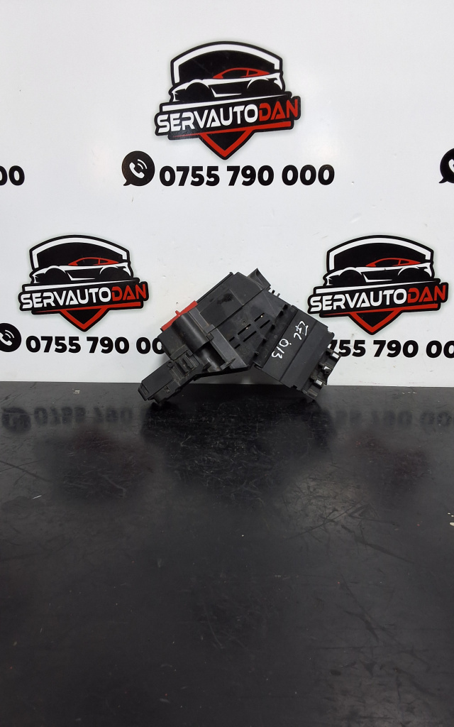 Panou sigurante Mercedes-Benz GL (2013-2019) [x166] 3.0 Motorina 2013, A1665402450