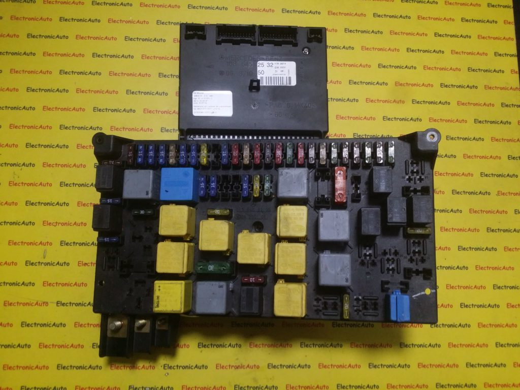 Panou sigurante Mercedes ML W163 1635452532, 05371050