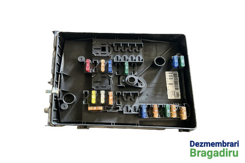 Panou sigurante motor Cod: 1K0937125 Volkswagen VW Golf 5 [2003 - 2009] Hatchback 3-usi 1.4 MT (75 h...