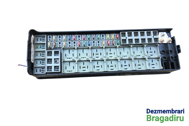 Panou sigurante motor Land Rover Discovery 3 [2004 - 2009] SUV 2.7 TD AT (190 hp) Cod motor: 276DT