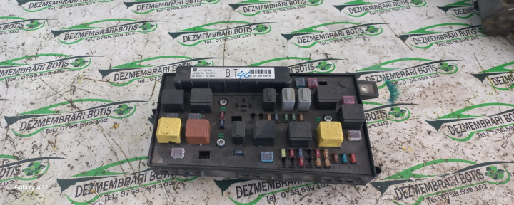 Panou sigurante motor Opel Astra H [2004 - 2007] wagon 1.7 CDTI MT (101 hp)