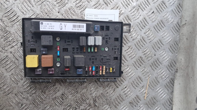 Panou sigurante Opel ASTRA H 1.4 benzina 66KW /90 CP cod motor Z14XEP ,an 2007 cod 13206751