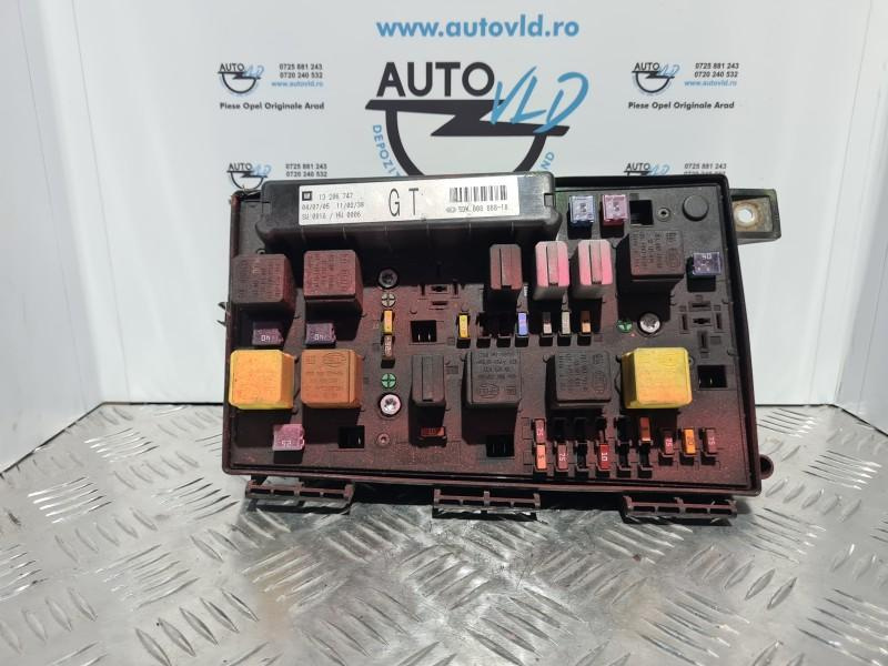 Panou sigurante Opel Astra H 2004-2007 13206747 GT