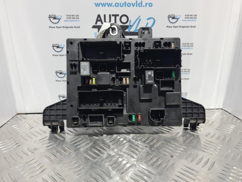 Panou sigurante Opel Astra J 2009-2012 13302300 QP