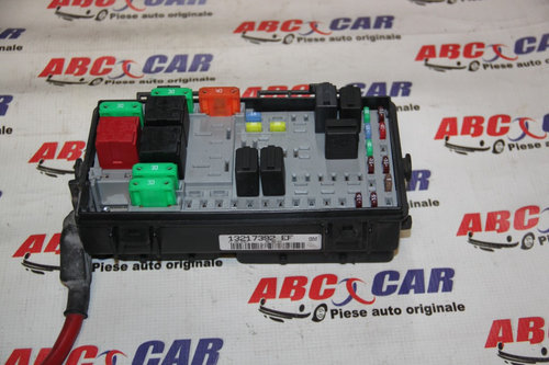Panou sigurante Opel Corsa D 2006-2014 cod" 13217392EF