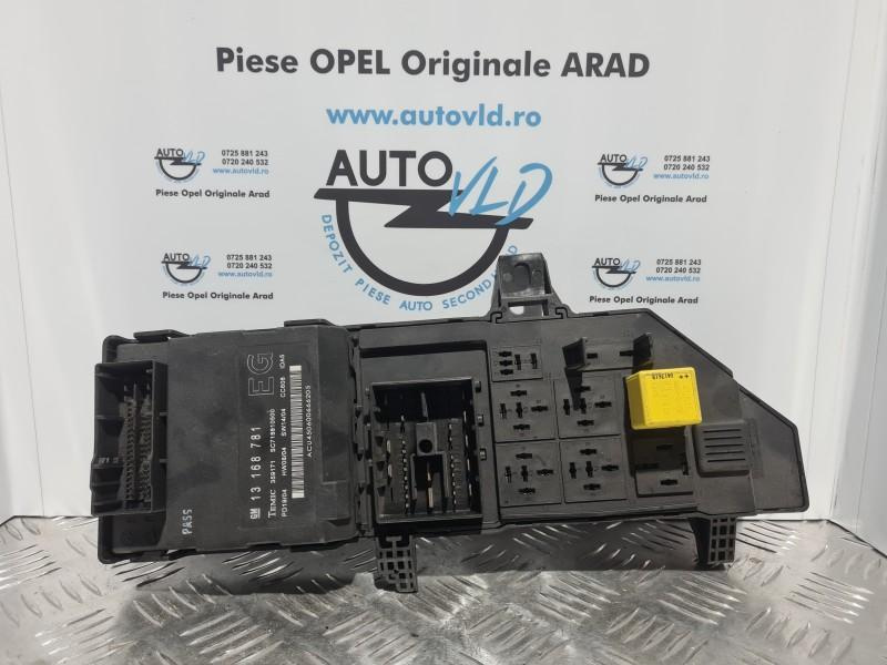 Panou sigurante Opel Vectra C 2002-2005 1.9 CDTI 13181984 KB