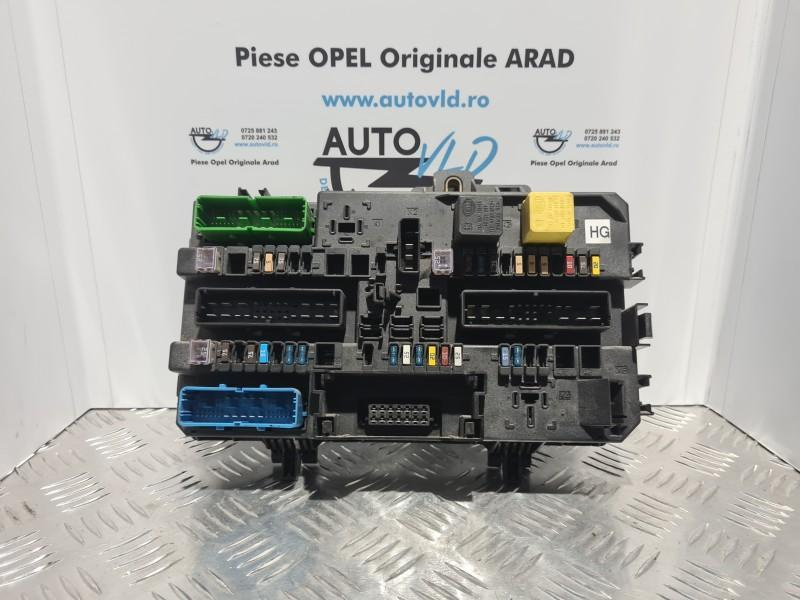 Panou sigurante Opel Zafira B 2005-2014 1.9 CDTI 13206759 HG
