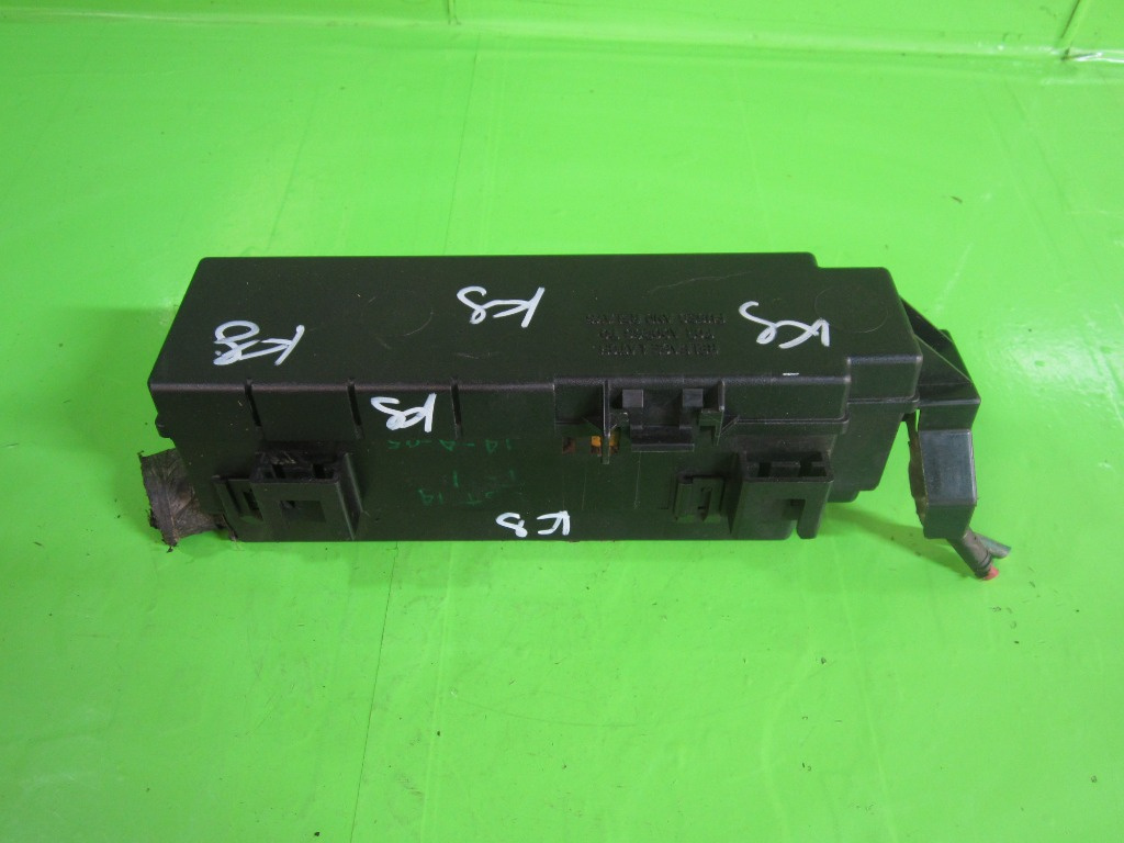PANOU SIGURANTE / RELEE JEEP CHEROKEE KJ LIBERTY 2.8 CRD 4x4 FAB. 2001 - 2008 ⭐⭐⭐⭐⭐