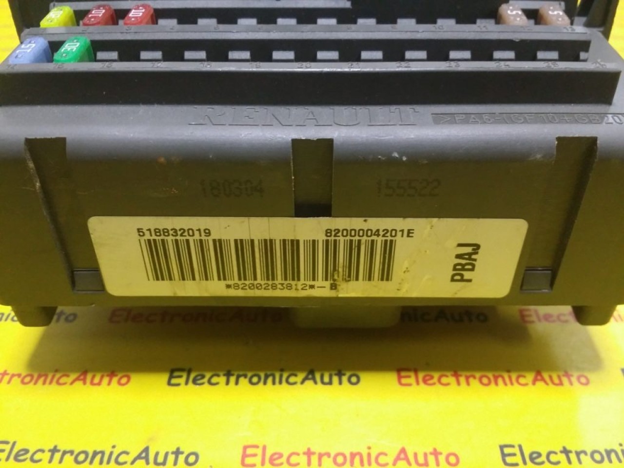 Panou Sigurante Renault, 518832019, 8200004201E