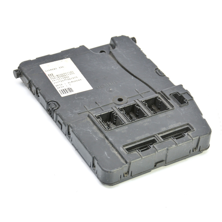 Panou Sigurante Renault MEGANE 2 2002 - 2010 8200351185, 8200411375