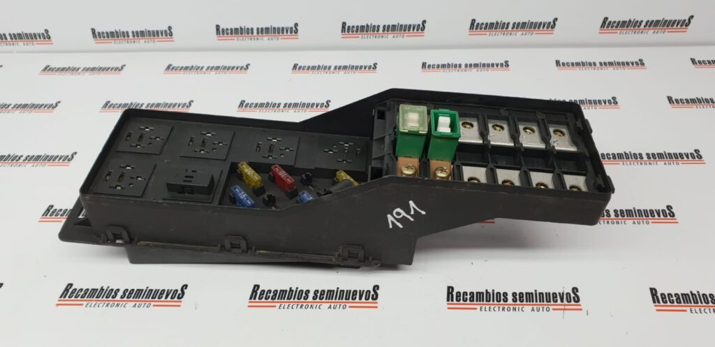 Panou sigurante ROVER 200 YQE 10124 / YQE10124YQE 10124 / YQE10124