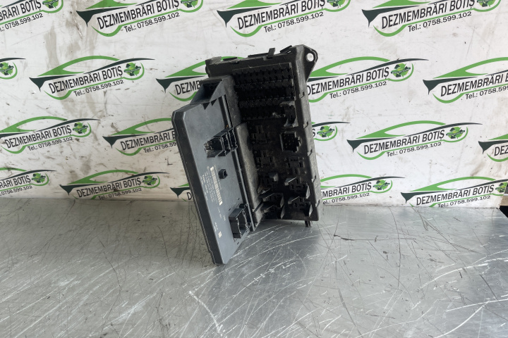 Panou sigurante SAM A9065453201 / A 906 545 32 01 Mercedes-Benz Sprinter 2 906 [2006 - 2013] Autoutilitara duba 5-usi 2.2 CDI MT (109 hp)