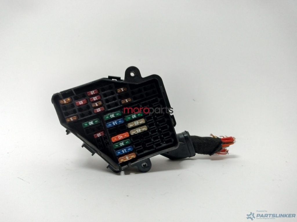 Panou sigurante SEAT LEON (1M1) [ 1999 - 2006 ] VAG OEM 8D2941824 8D2 941 824