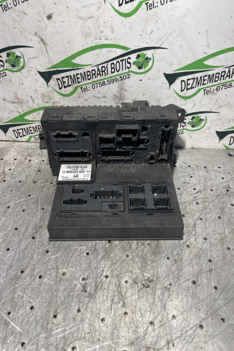Panou sigurante si relee 2115453001 Mercedes-Benz E-Class W211/S211 [2002 - 2006] wagon 5-usi