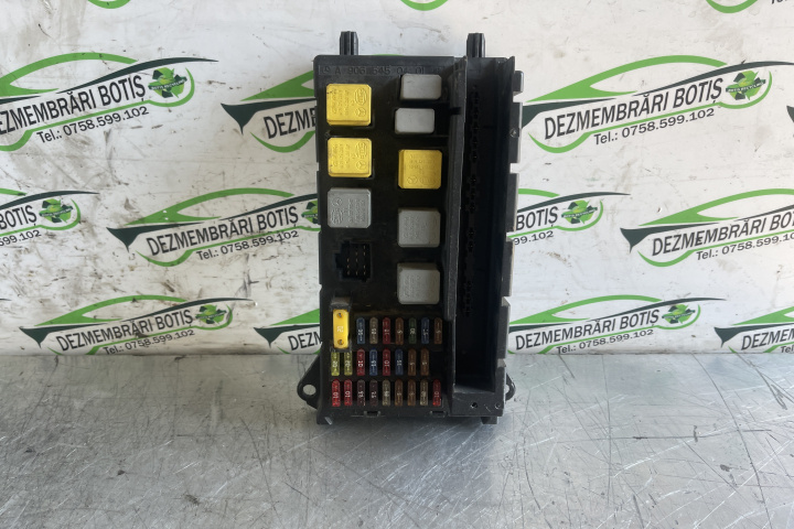 Panou sigurante si relee modul SAM A9065450401 / A 906 545 04 01 Mercedes-Benz Sprinter 2 906 [2006 - 2013] Autoutilitara duba 5-usi 2.2 CDI MT (109 hp)