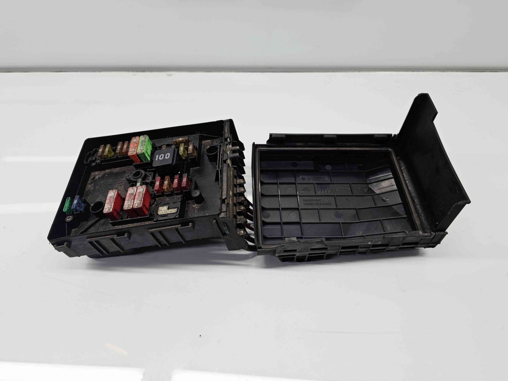 Panou sigurante Skoda Yeti (5L) [Fabr 2009-2020] 1K0937125C