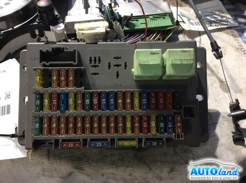 Panou Sigurante tablou 518030317 1.6 B 85 KW Mini MINI R50,R53 2001