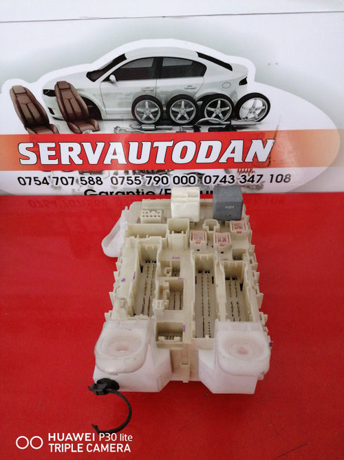 Panou sigurante Toyota RAV 4 (2000-2006) 2.2 Motorina 2006, 8273042010 / 8273042020